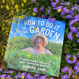 Book - How to do it in the Garden