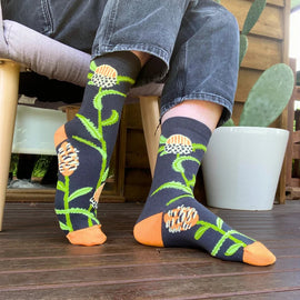 Banksia Socks, Medium
