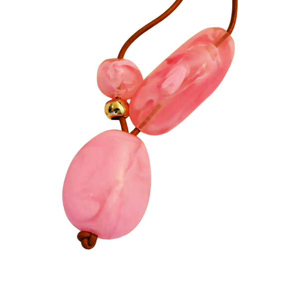 Pendant - Rock Cluster, Parakeet