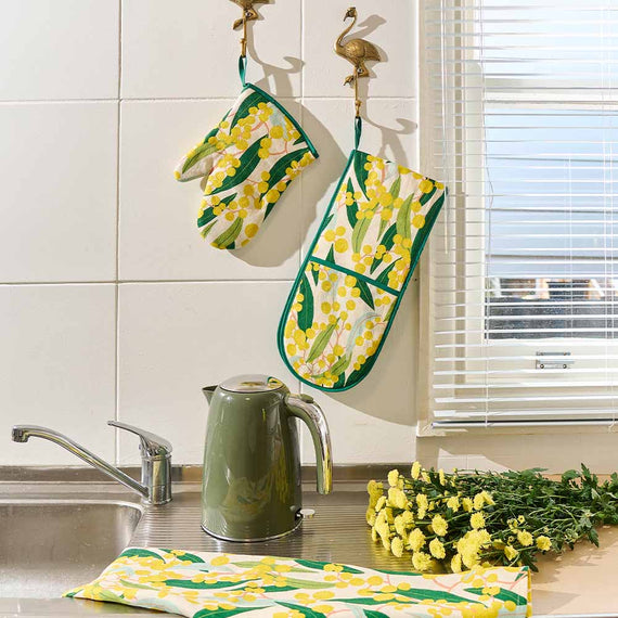 Oven Mitt - Linen, Golden Wattle