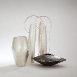 A Passion for Silversmithing: Philip Noakes by Dorothy Erickson