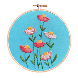 Paper Daisy Embroidery Kit